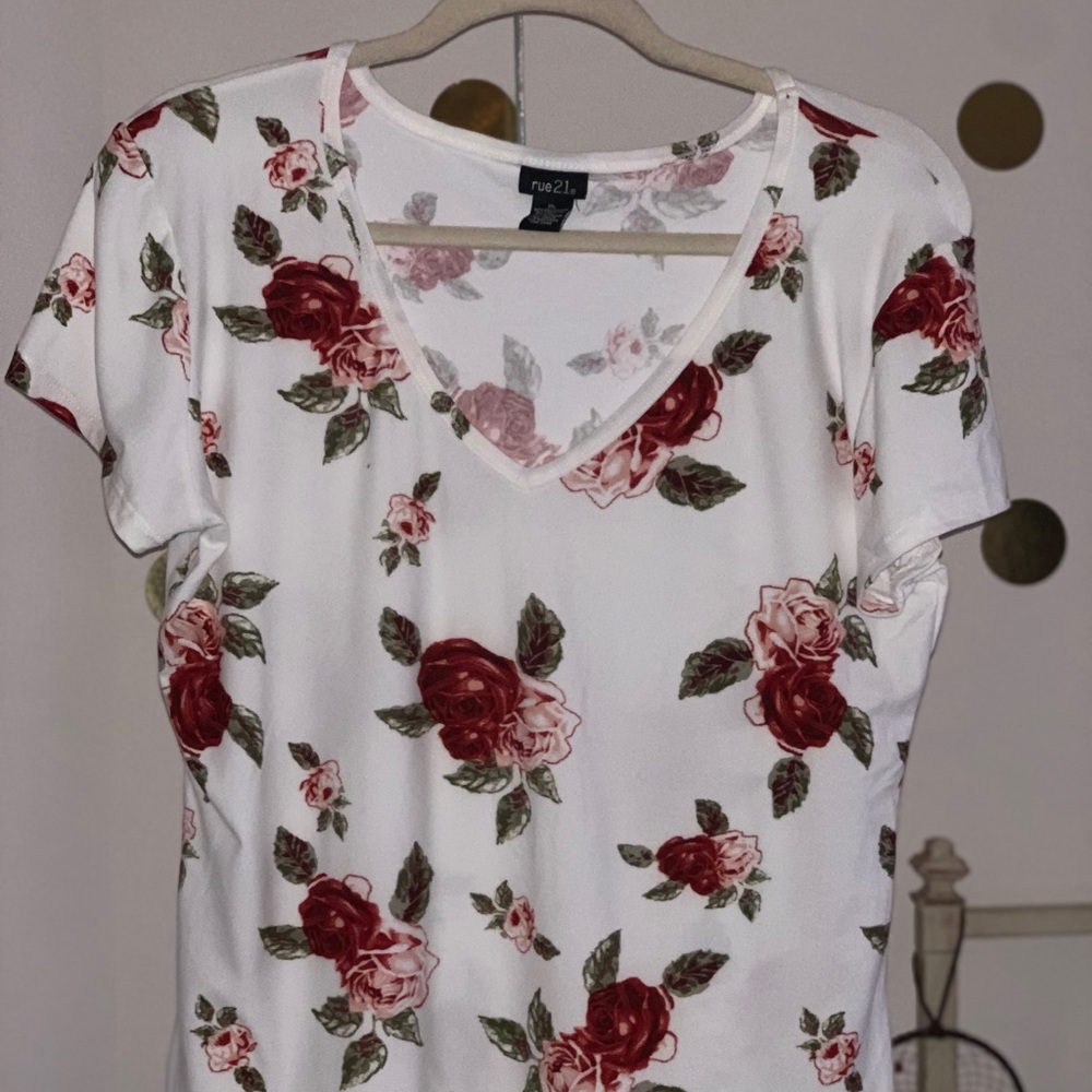 rose t shirt